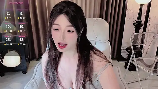 Snapshot of Yaikun0-0 chatting on 10/17/25, 12:25 Yaikun0-0 online show from 10/17/25, 12:25