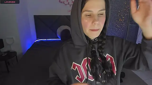 CassieEvans online show from 04/19/26, 05:29