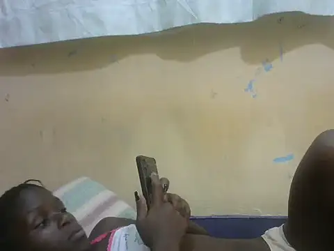 ebonyvalleria1 online show from 03/16/25, 04:56