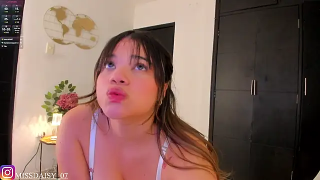 Daisy Brown01 online show from 03/14/25, 03:48