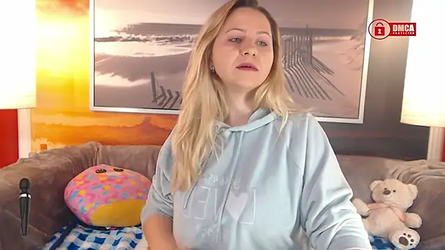 Snapshot of BigBoobsARRI chatting on 02/20/25, 06:28 BigBoobsARRI online show from 02/20/25, 06:28