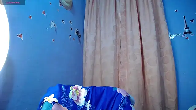  sonia bigboobs online show from 02/04/25, 10:00