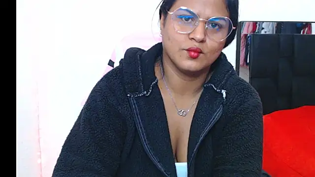 SweetAlmaa online show from 02/26/25, 09:42