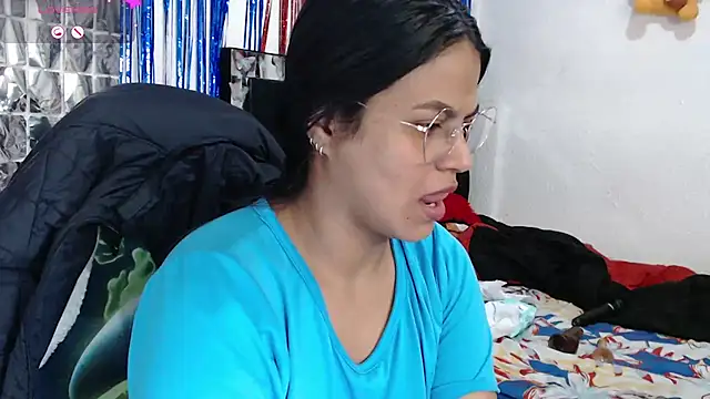 SweetAlmaa online show from 09/13/25, 12:49