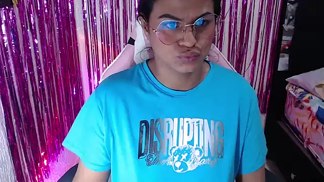 Snapshot of SweetAlmaa chatting on 05/01/26, 12:21 SweetAlmaa online show from 05/01/26, 12:21