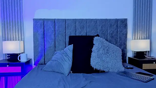 Ema Stone65 online show from 09/28/25, 08:47