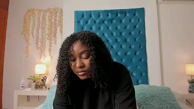 Snapshot of ohrianagibson chatting on 04/25/26, 11:02 ohrianagibson online show from 04/25/26, 11:02