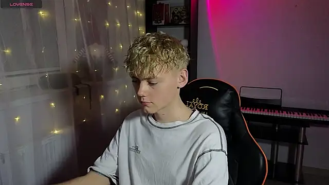 Keytaro online show from 03/05/25, 06:45