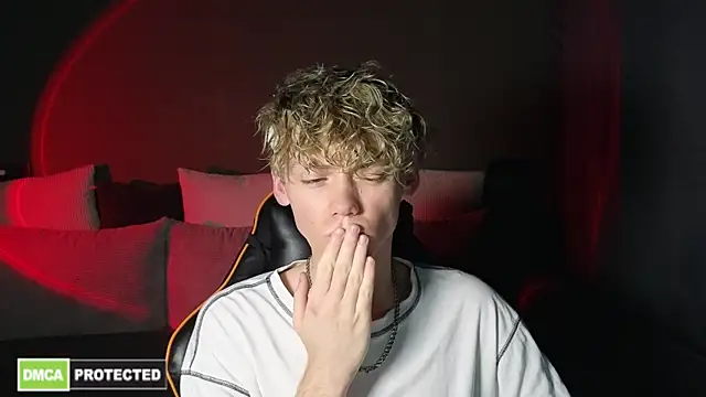 Keytaro online show from 03/22/26, 06:28