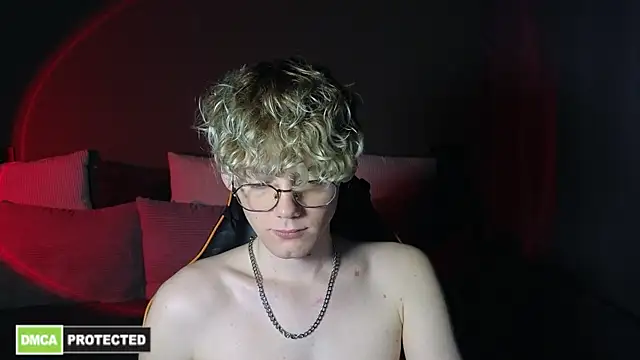 Keytaro online show from 03/27/26, 01:44