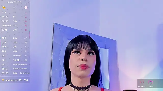 Snapshot of LucyGiraldo chatting on 03/14/25, 01:16 LucyGiraldo online show from 03/14/25, 01:16