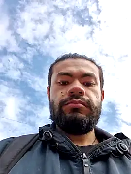 Snapshot of RodriWhite chatting on 02/16/25, 01:16 RodriWhite online show from 02/16/25, 01:16