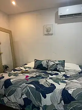 Snapshot of Belissa_miller chatting on 12/10/24, 07:00 Belissa miller online show from 12/10/24, 07:00