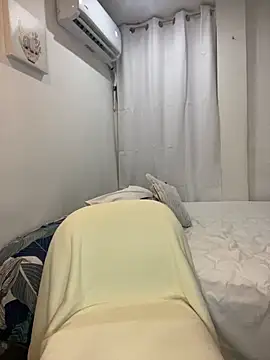 Snapshot of Belissa_miller chatting on 03/11/25, 08:20 Belissa miller online show from 03/11/25, 08:20