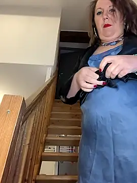 Snapshot of Candy-Desire chatting on 12/09/24, 07:50 Candy-Desire online show from 12/09/24, 07:50