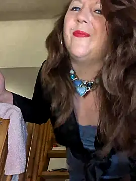 Snapshot of Candy-Desire chatting on 02/13/25, 06:59 Candy-Desire online show from 02/13/25, 06:59