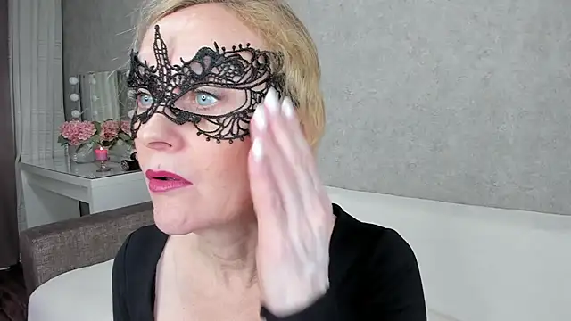 angelica marquise online show from 02/24/25, 01:10