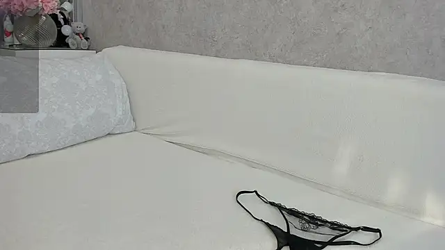 angelica marquise online show from 02/05/26, 09:36