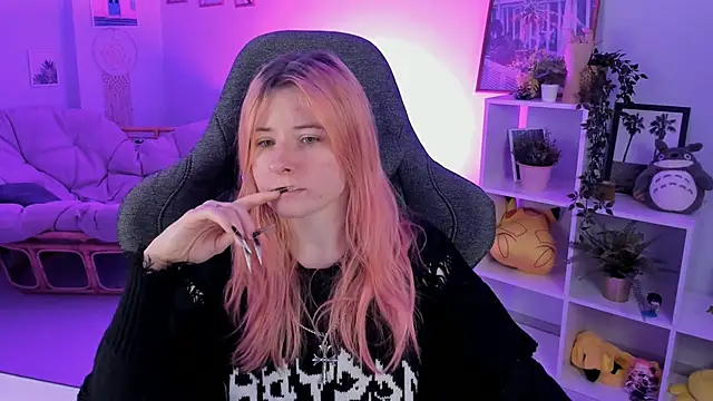 LexiWenford online show from 01/23/25, 05:35