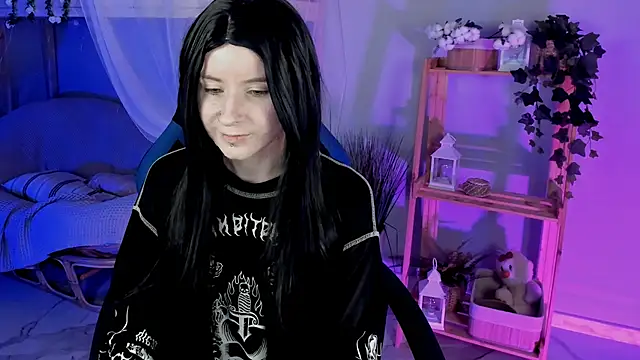 LexiWenford online show from 09/25/25, 03:21