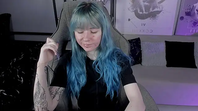 LexiWenford online show from 10/09/25, 03:04