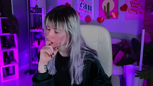 LexiWenford online show from 03/30/26, 02:45