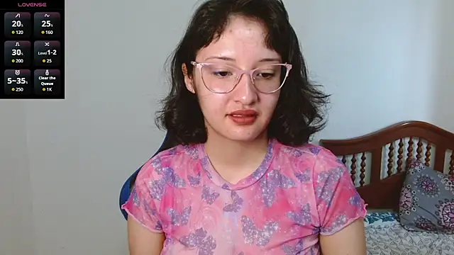 alexaa08 online show from 11/14/25, 01:10