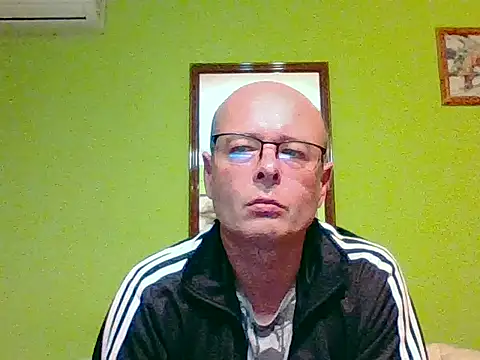 Tiger202441 online show from 10/09/25, 08:07