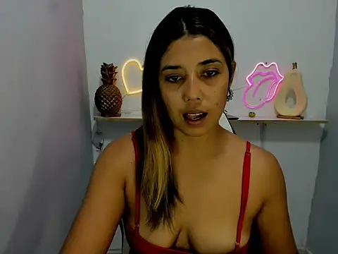 Snapshot of Dona_Tela chatting on 04/01/26, 07:44 Dona Tela online show from 04/01/26, 07:44