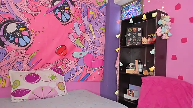 kittyzenn online show from 12/18/24, 04:39