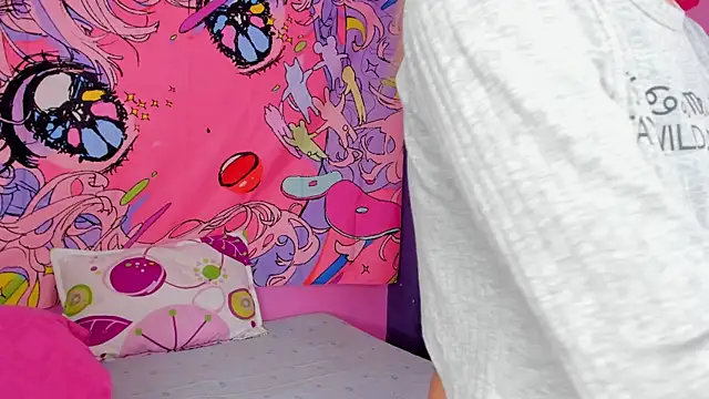 kittyzenn online show from 12/18/24, 07:41