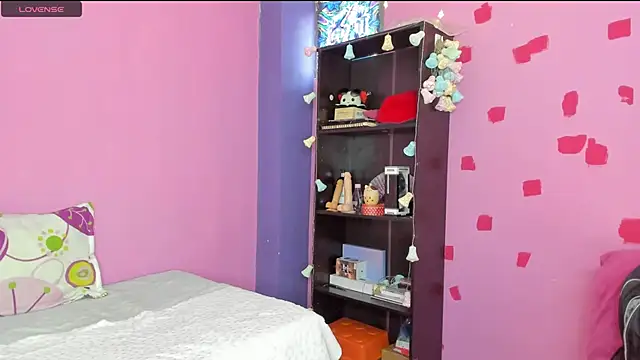 kittyzenn online show from 01/16/25, 03:35