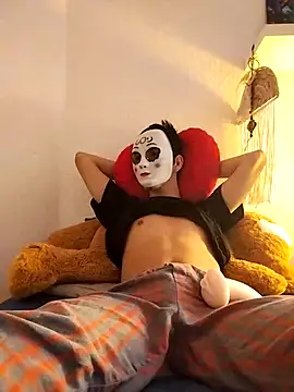 Dennis 2024 online show from 01/11/25, 12:55