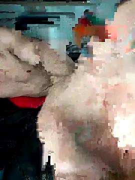 Dennis 2024 online show from 10/19/25, 07:03