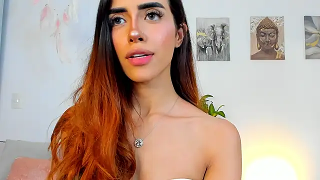 Snapshot of StormiRusso chatting on 01/16/25, 01:06 StormiRusso online show from 01/16/25, 01:06