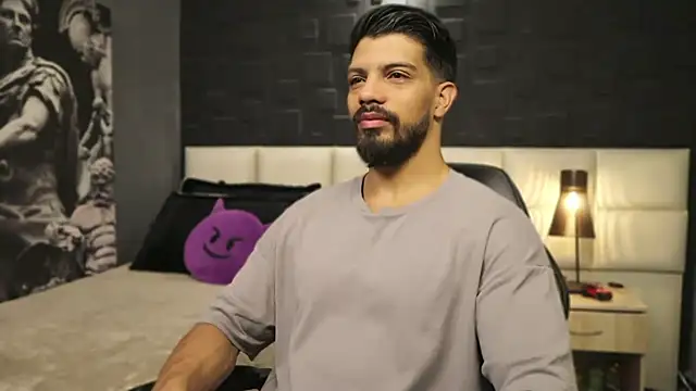 Snapshot of DannSaenz chatting on 02/25/25, 11:30 DannSaenz online show from 02/25/25, 11:30