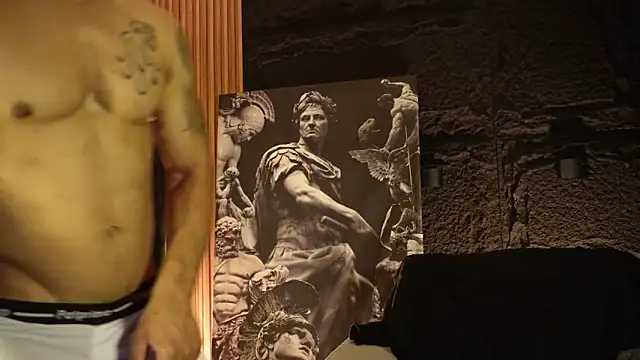 Snapshot of DannSaenz chatting on 09/24/25, 11:02 DannSaenz online show from 09/24/25, 11:02