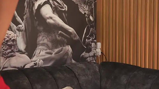 Snapshot of DannSaenz chatting on 10/21/25, 11:22 DannSaenz online show from 10/21/25, 11:22