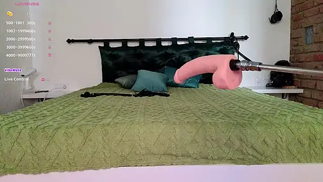 Kurama Katana online show from 10/17/25, 11:13