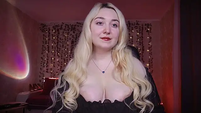 AllisonBlack  online show from 10/11/25, 12:43