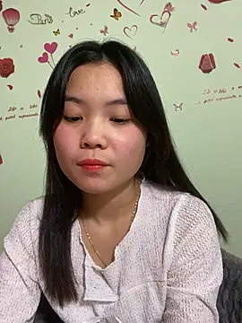 Snapshot of Maeve2k5 chatting on 12/25/24, 06:41 Maeve2k5 online show from 12/25/24, 06:41