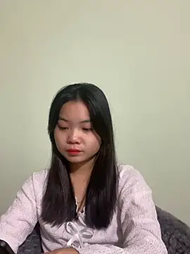 Snapshot of Maeve2k5 chatting on 01/01/25, 12:21 Maeve2k5 online show from 01/01/25, 12:21