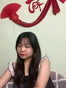 Snapshot of Maeve2k5 chatting on 02/28/25, 01:26 Maeve2k5 online show from 02/28/25, 01:26