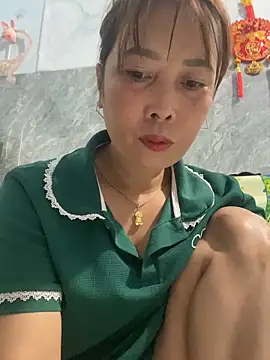 Linaannn online show from 04/03/26, 11:25