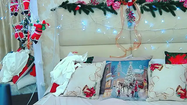 VioletUmi online show from 12/17/24, 02:55