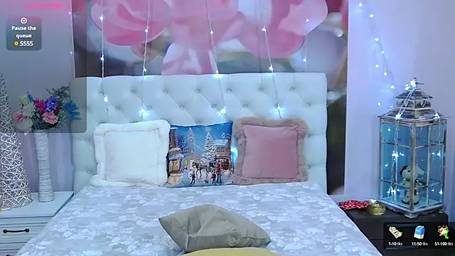 VioletUmi online show from 01/19/25, 11:23