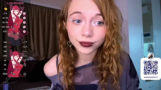  SofiaBrown online show from 11/28/25, 02:42