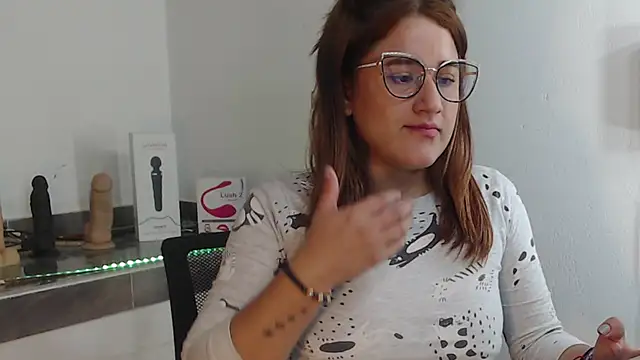 luna palmerau online show from 01/18/25, 11:11