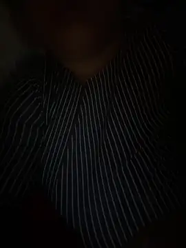 Snapshot of RoxiRedXXX chatting on 12/10/24, 07:05 RoxiRedXXX online show from 12/10/24, 07:05