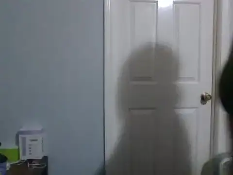 Snapshot of RoxiRedXXX chatting on 12/22/24, 10:04 RoxiRedXXX online show from 12/22/24, 10:04